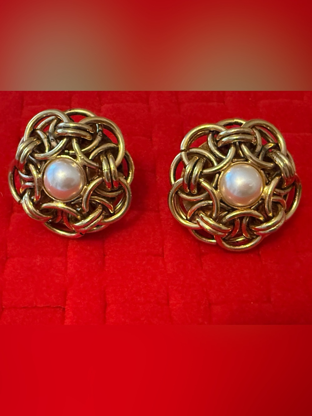 Vintage Statement XL 80s  Gold-Tone Pearl Center Knot Clip-On Earrings Rare!